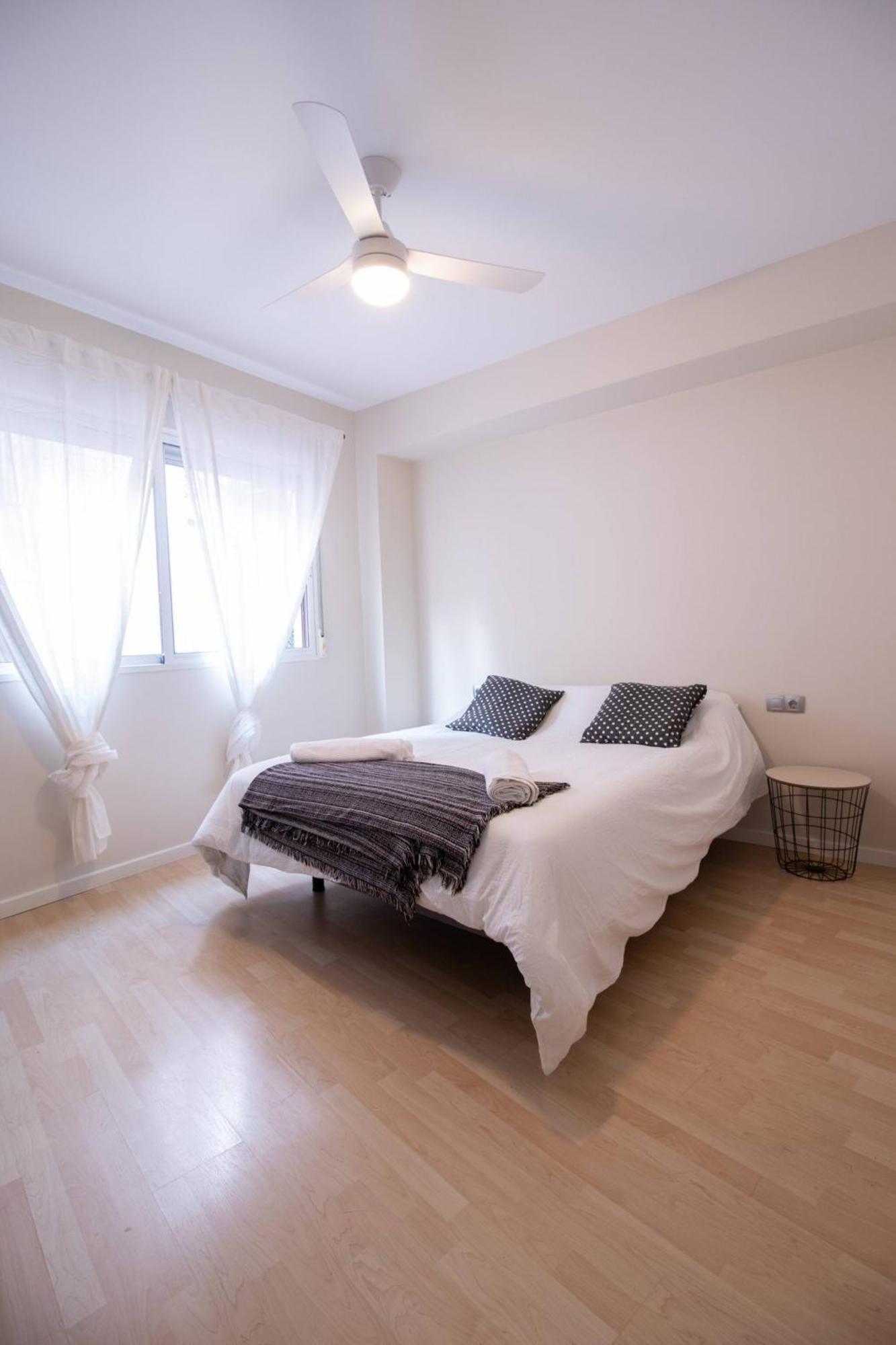 Apartament Old Town Flat By Concept Flats Walencja Zewnętrze zdjęcie